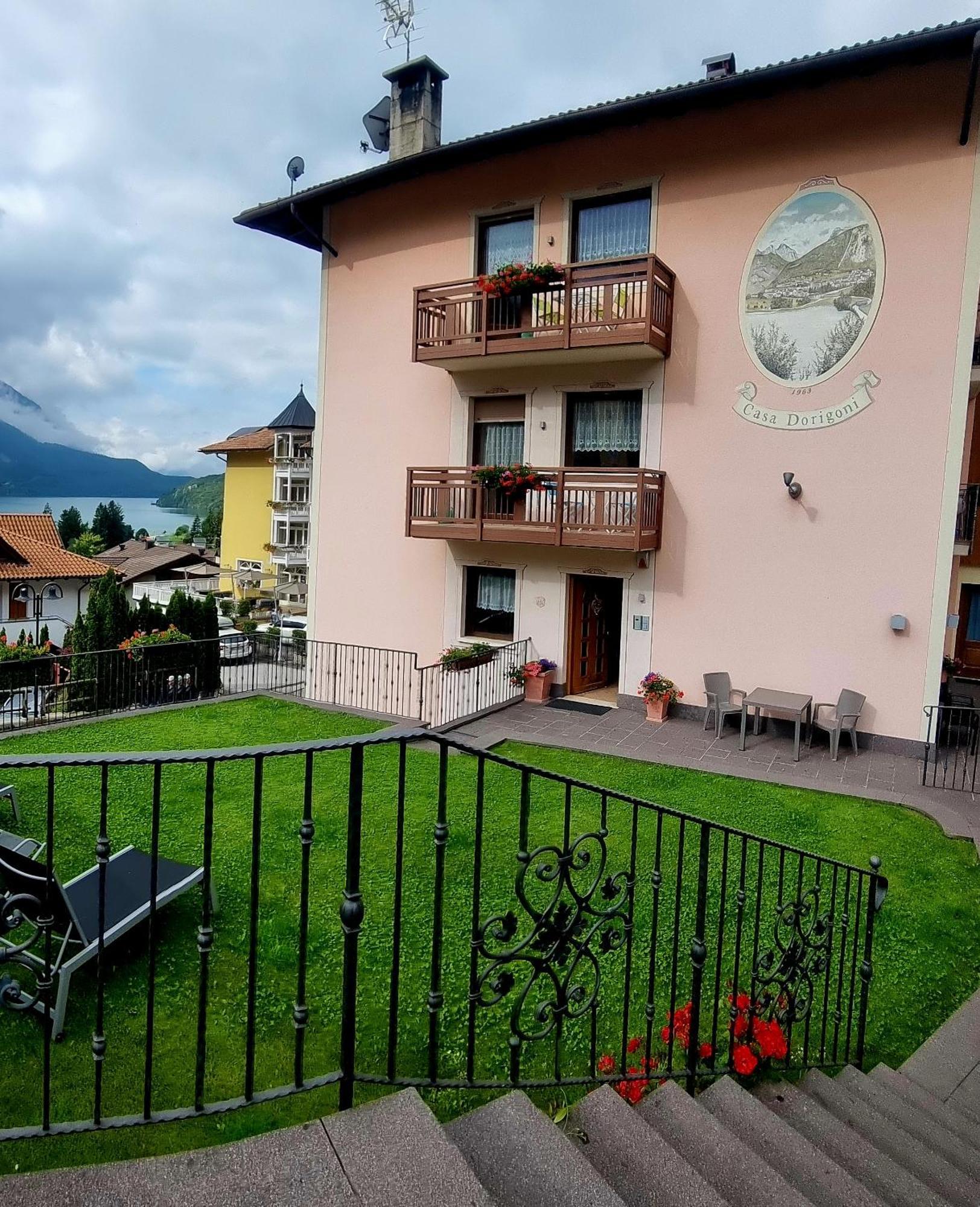Casa Dorigoni A Molveno Leilighet Eksteriør bilde